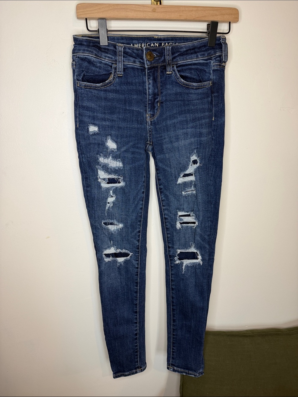 American Eagle Outfitters Women's Ripped Skinny Jeans - Dark Blue